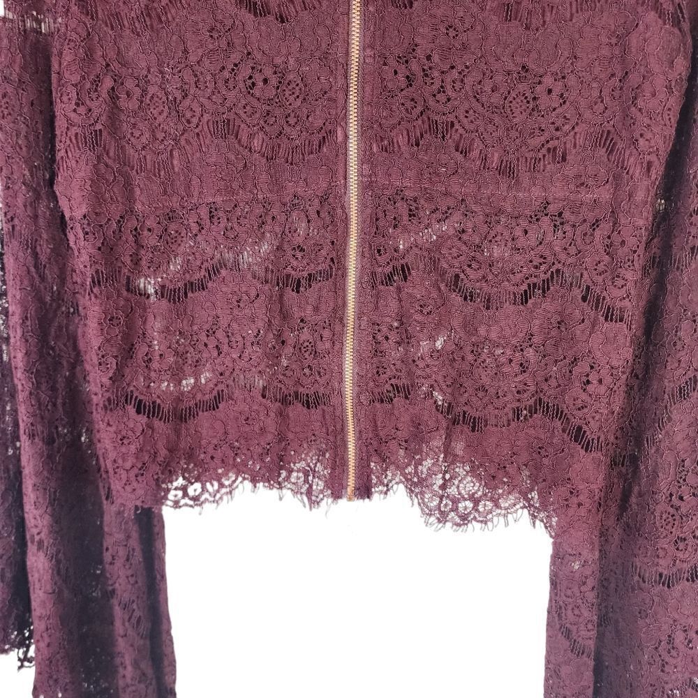 Gilbert Do+be Plum Bell Plum Sheer Sleeve Lace Top - Picture 8 of 9